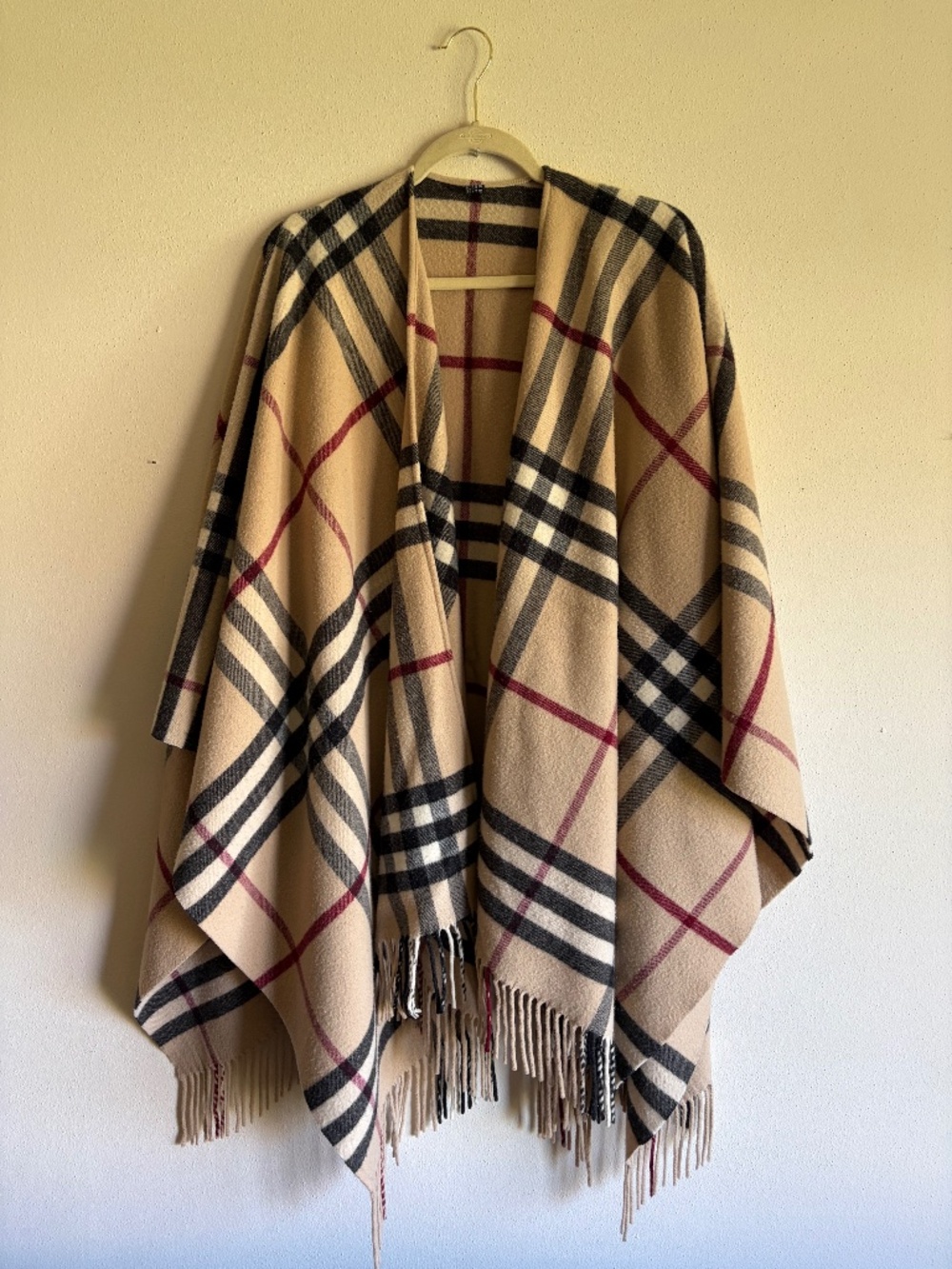 Burberry Merino Wool Cashmere Beige Plaid Fringe Cape Rare